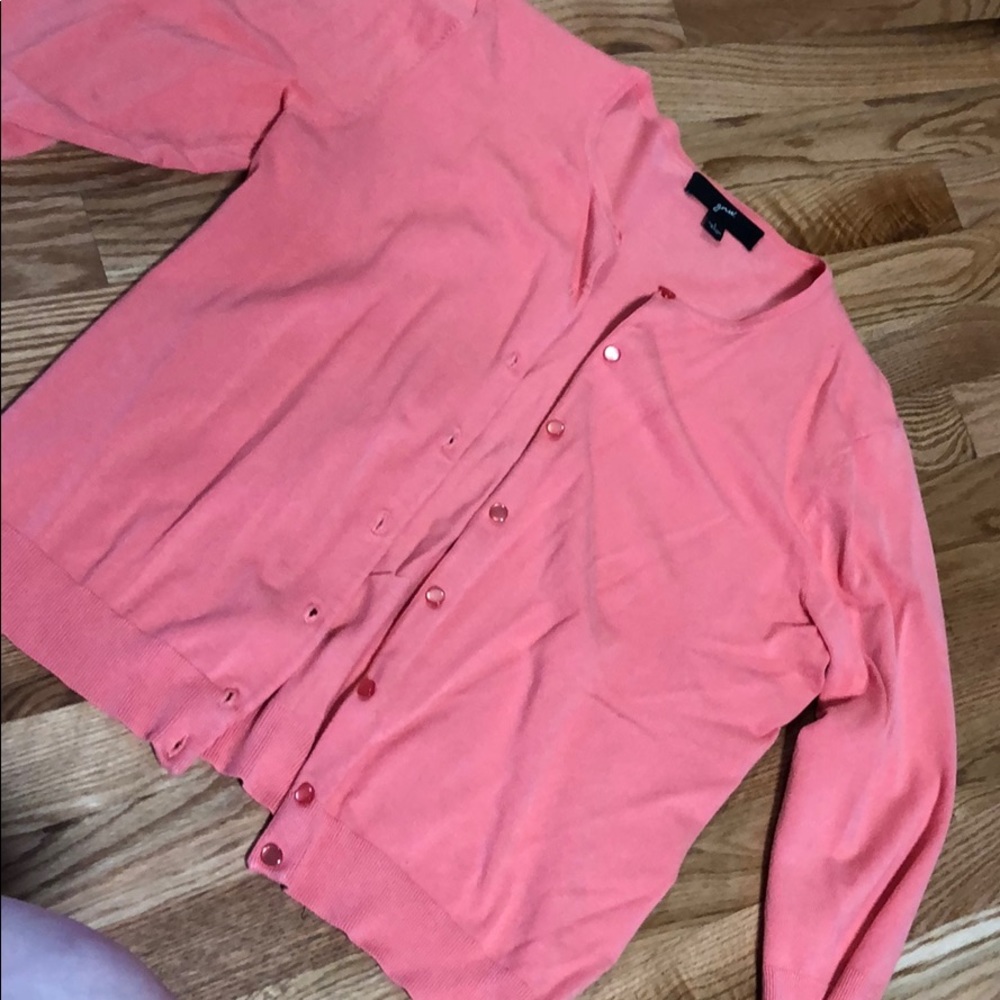 ‼️ Last Chance! 
✅ ACCEPTING ALL OFFERS! 
GNW Coral Cardigan